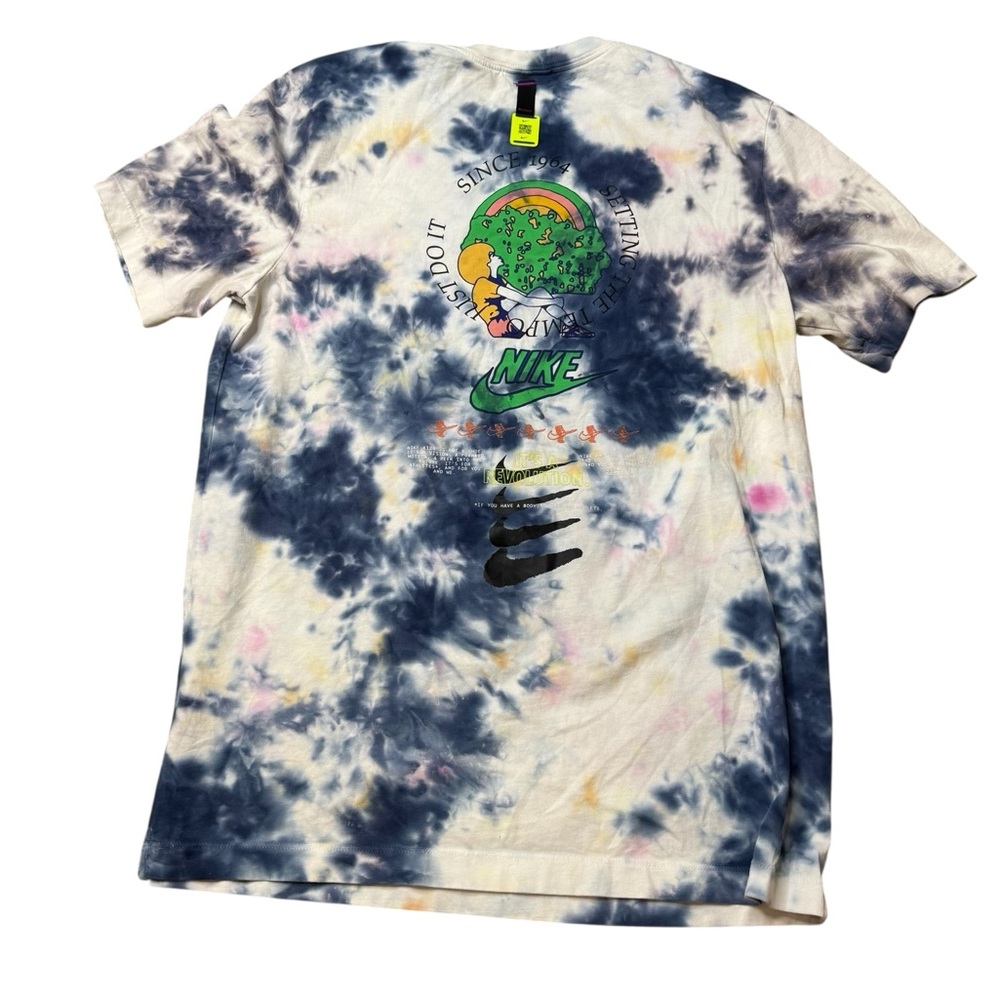 Nike 2021 QR Tag Tie Dye It's A Revolution T-Shirt Medium-Great Condition VHTF